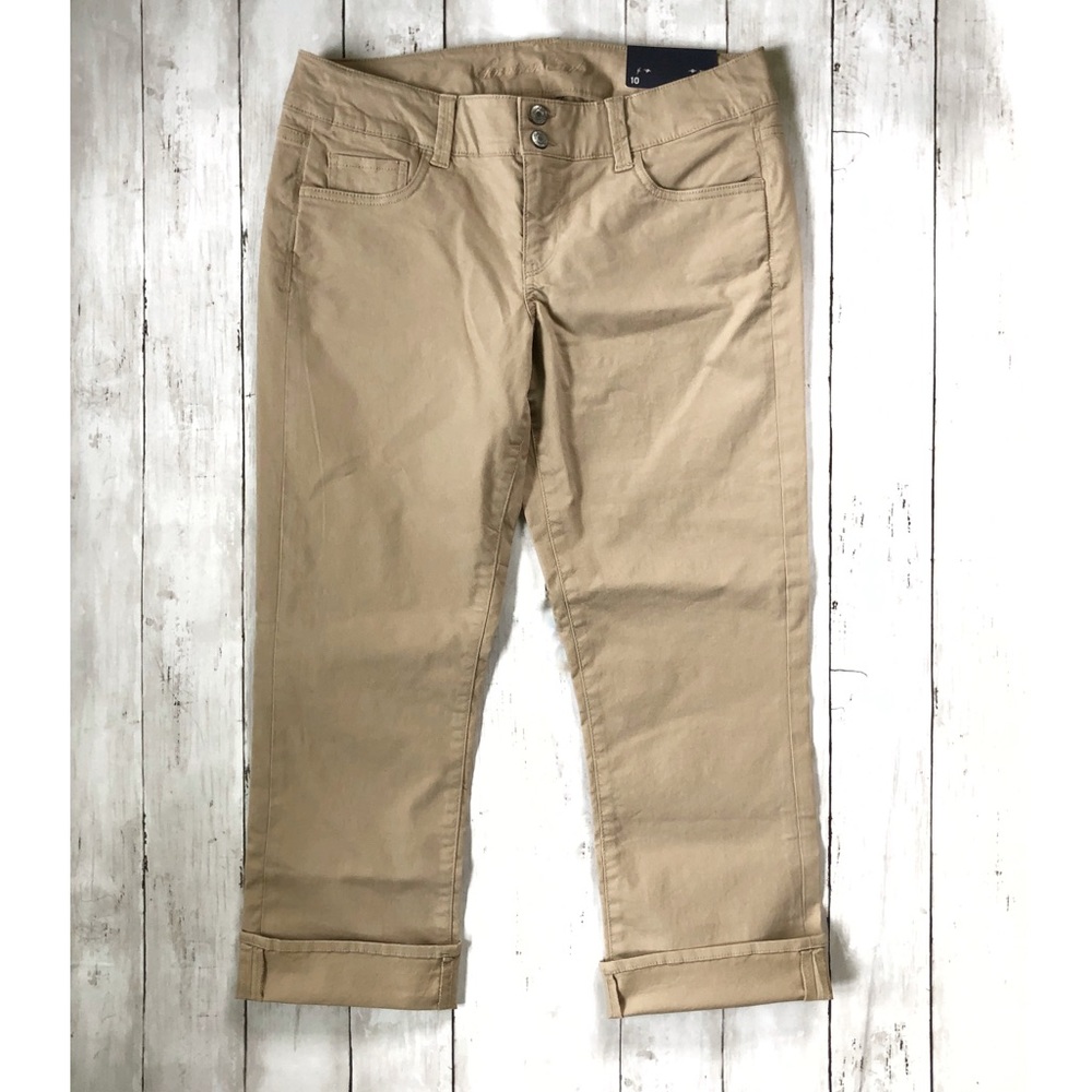 American Eagle Artist Khakis Rolled Capris-Size 10